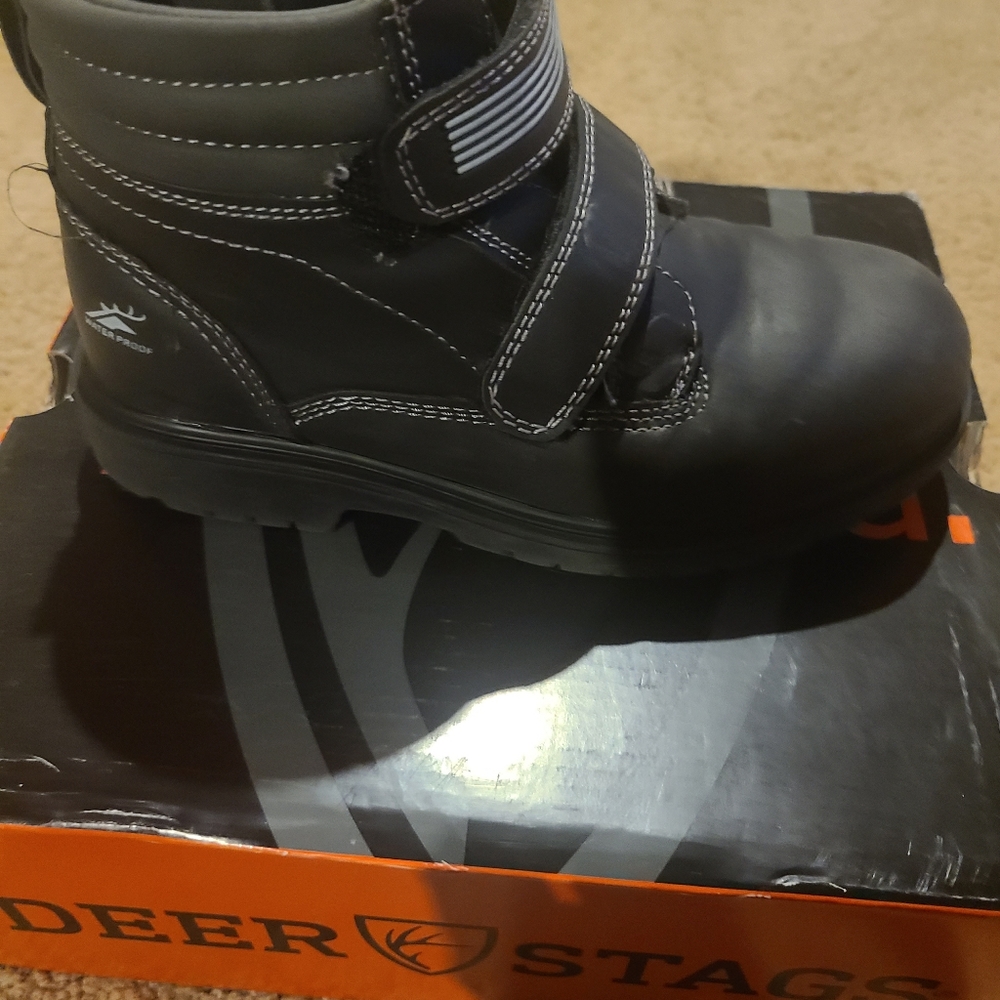 Deer Stags boots